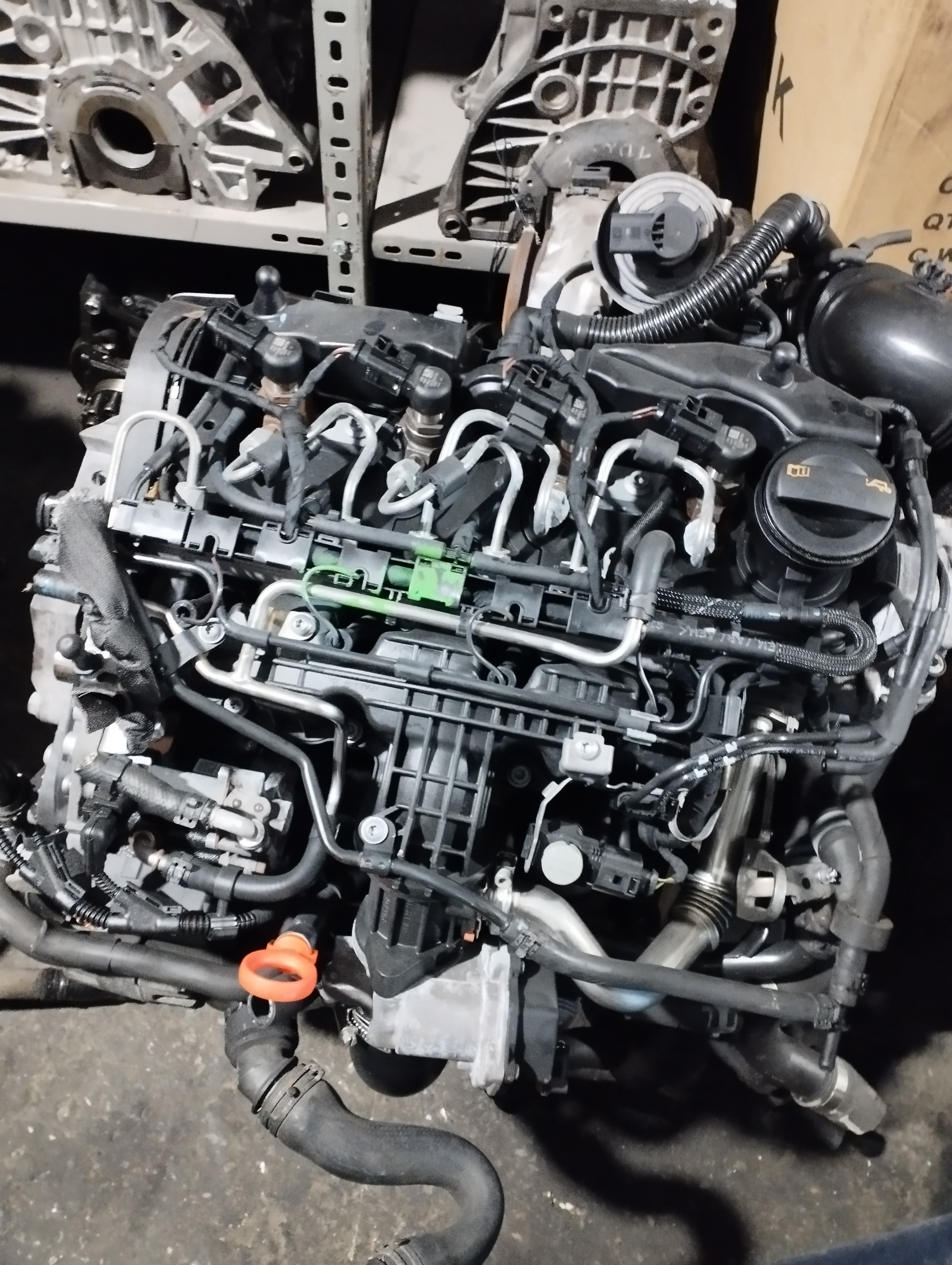 1.6 TDİ CAY KOMPLE ÇIKMA MOTOR GOLF CADDY LEON İBİZA TOLEDO OCTAVİA JETTA PASSAT TOURAN A3 SUPERB POLO ENJEKTÖR TURBO POMPA BLOK STAR VOLKSWAGEN